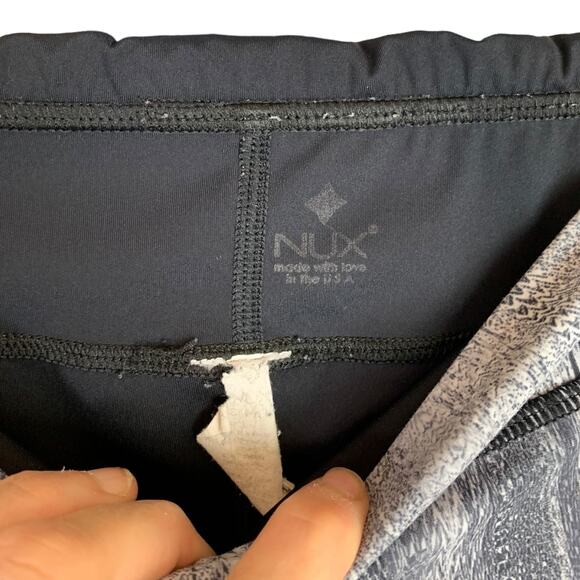 Nux Leggings Womens Gray Black Colorblock Low Rise Pull-On Stretch Side Pocket - Picture 2 of 8